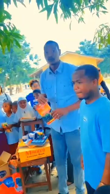 Anil Akitembelea Watoto Wenye Mahitaji Maalumu. Mtwala. Shule ya Nanguluwe